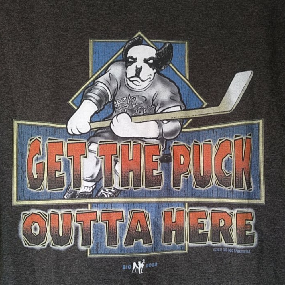 Big Dogs XL Dk Gray Hockey Puck T
